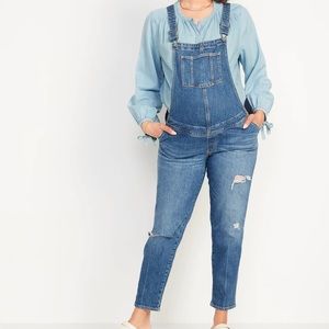 Maternity overalls